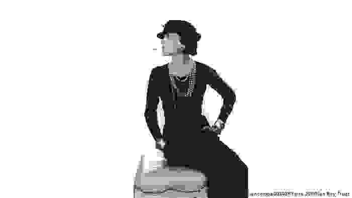 Tại sao Coco Chanel tạo ra Little Black Dress?  | Thời  Trang, sáng tạo và kinh doanh