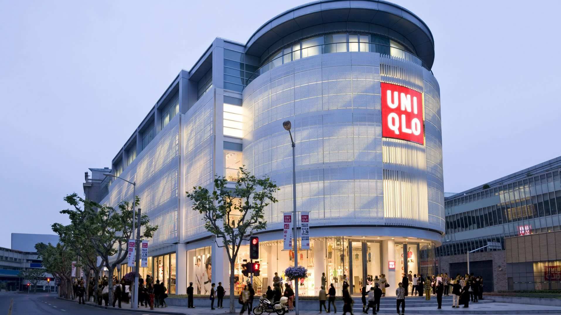 HOT Uniqlo thông báo chính thức mở store đầu tiên tại Sài Gòn vào thu 2019