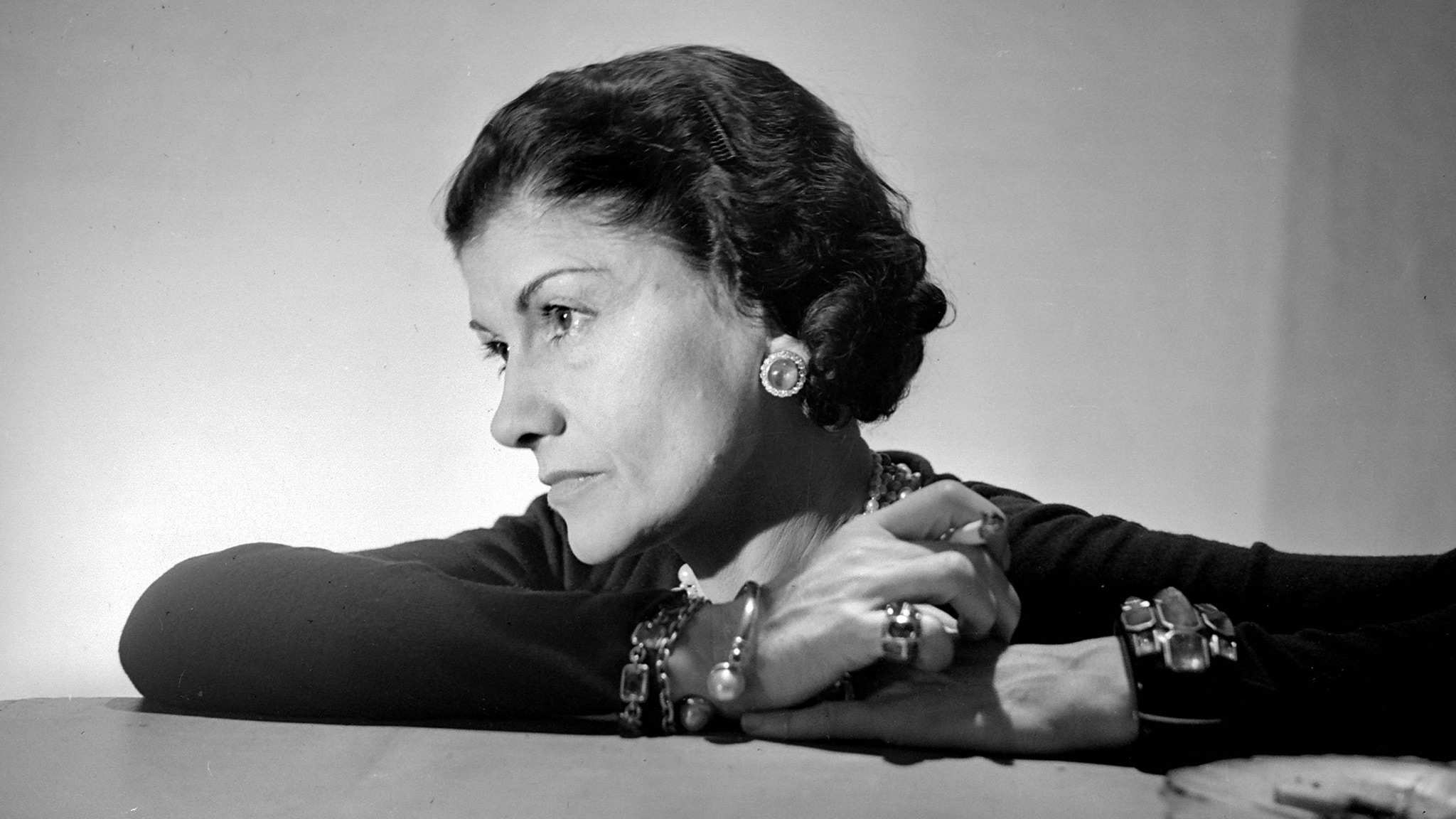 All the details on the VAs major Coco Chanel exhibition